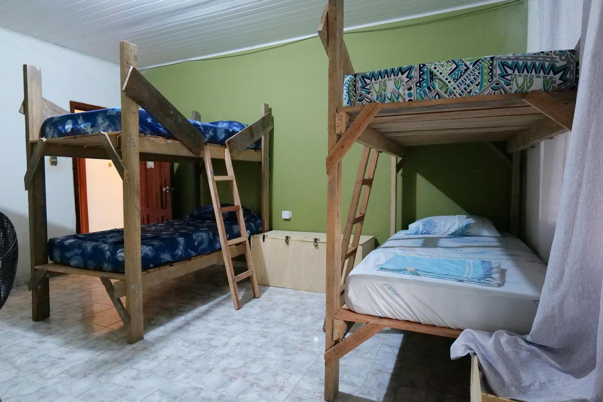 Nomada Hostel ليتيسيا المظهر الخارجي الصورة
